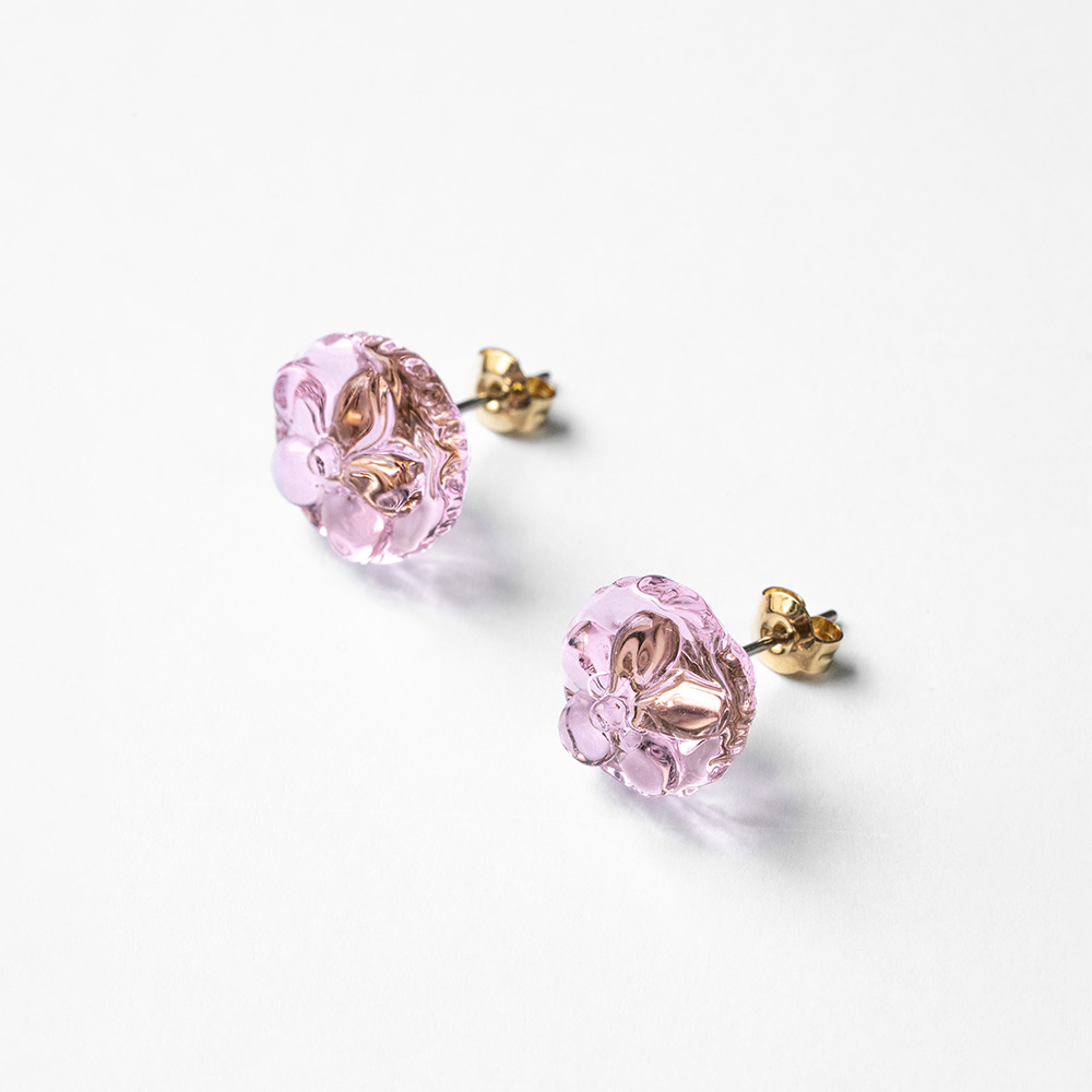 はなもも<span style="font-size: 0.7em;">【ピアス】